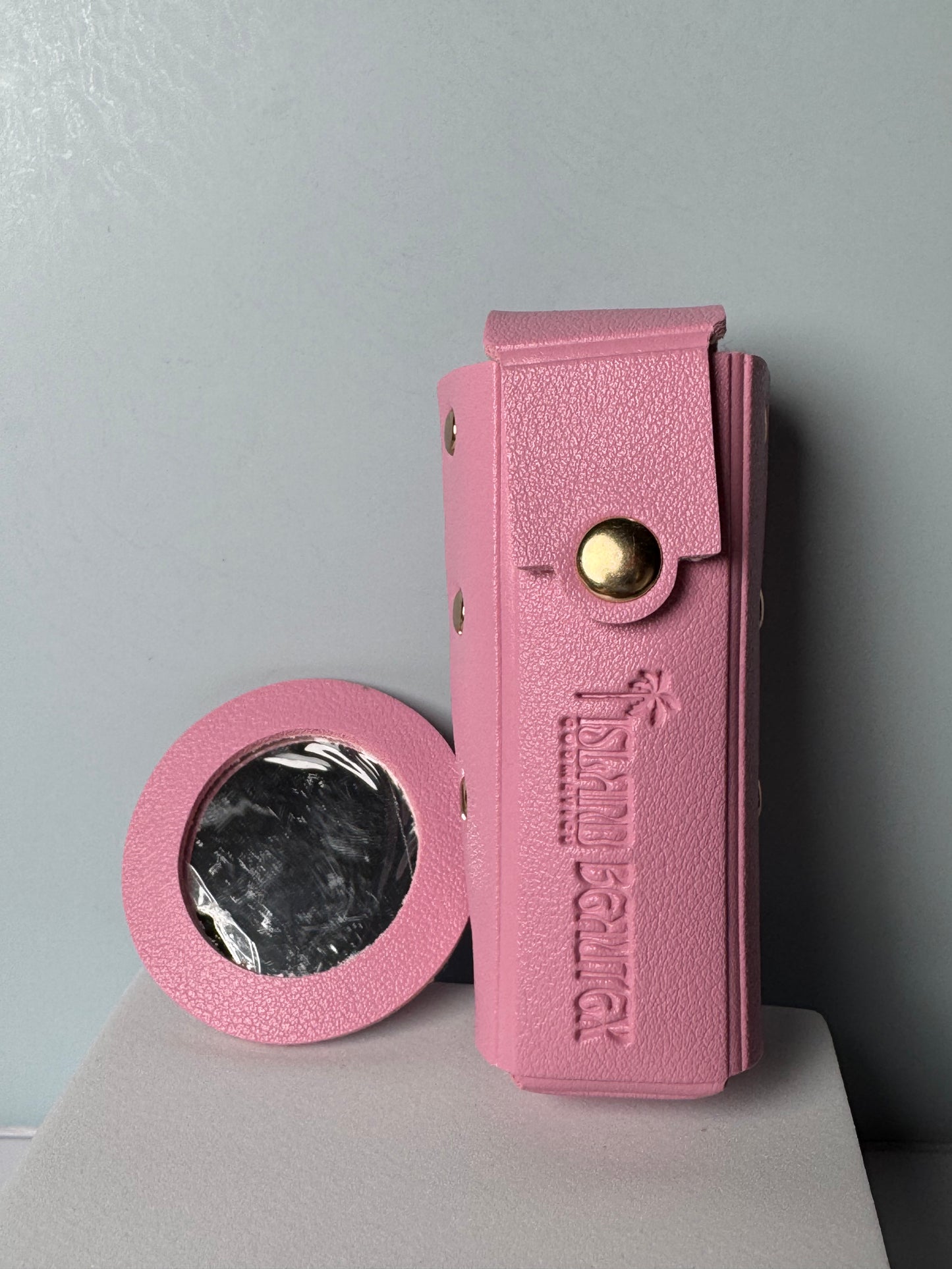 Lipgloss pouch ( write your preferred colour in the instructions box before checking out)